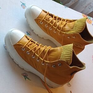 Platform Converse High-Top Athletic Shoes in Mustard and White. Womens 11 Men 10
